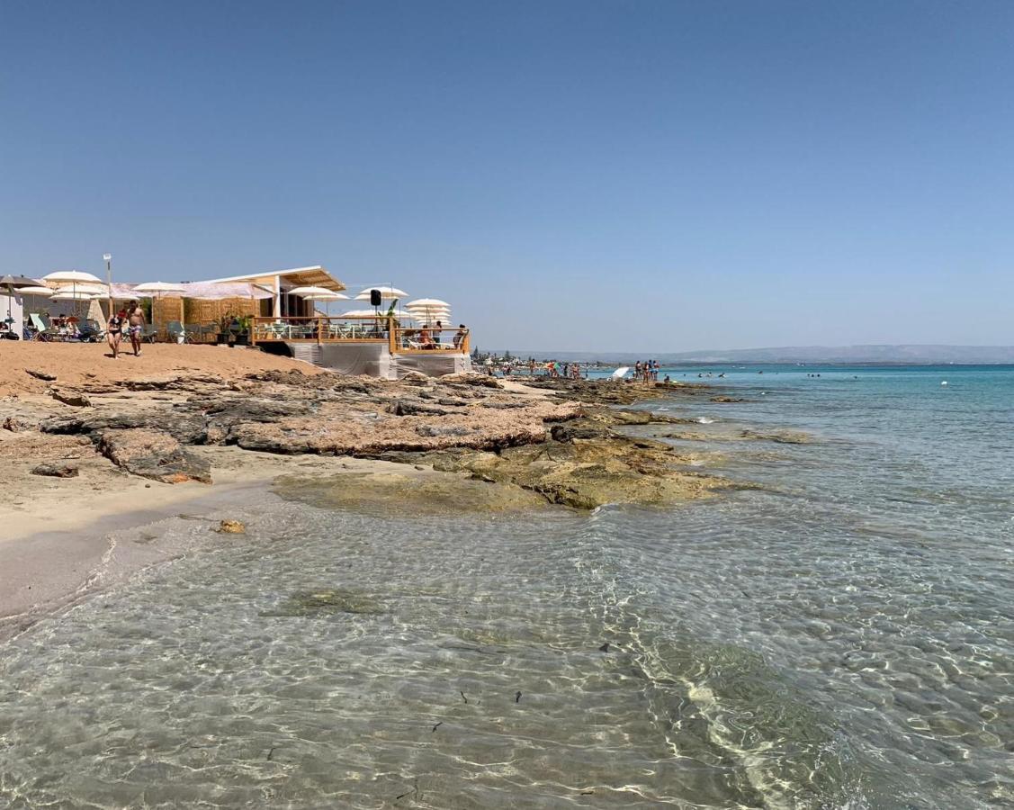 Casa Lina Con Terrazza Villa Canicattini Bagni Kültér fotó
